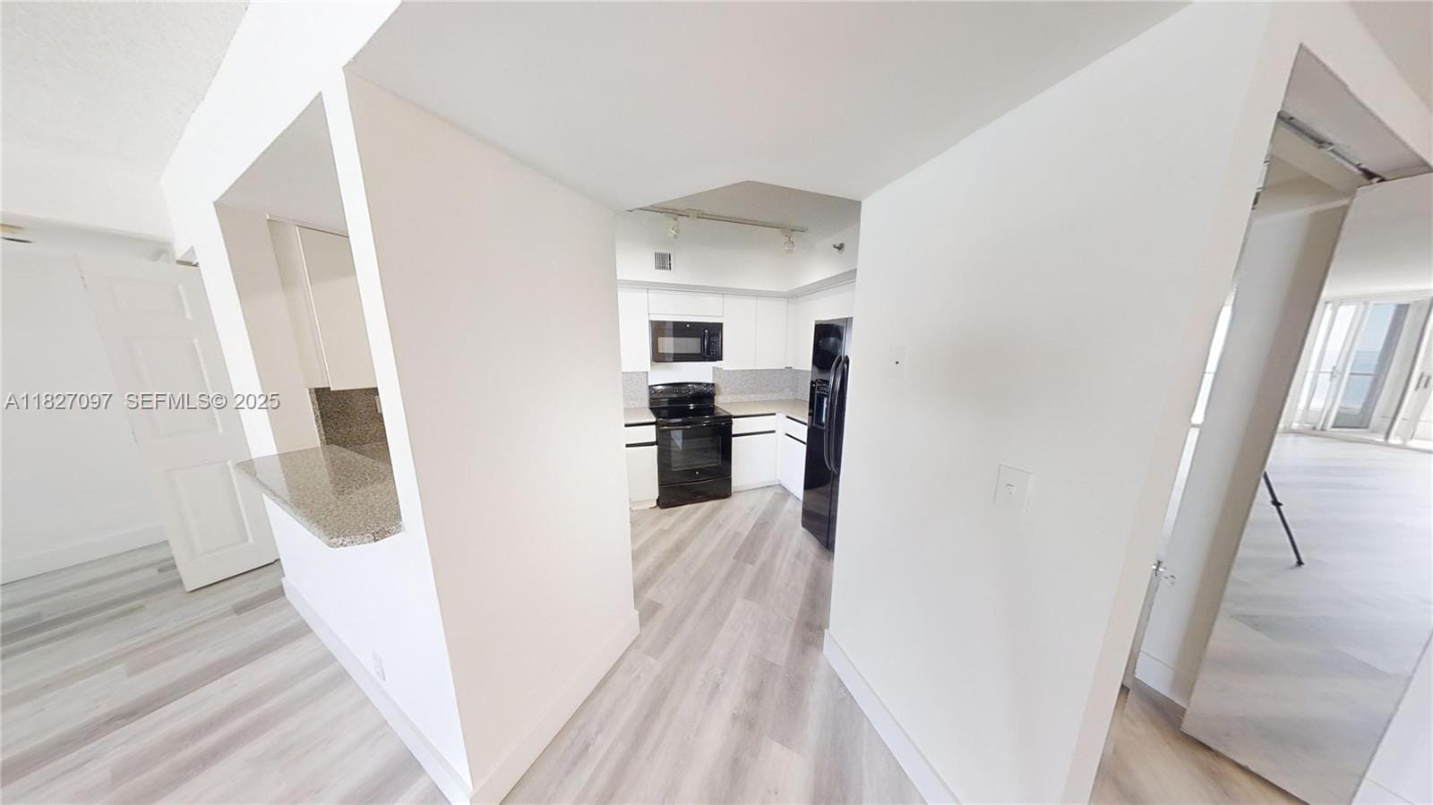 6767 Collins Avenue 1402, Miami Beach, FL 33141 photo 20