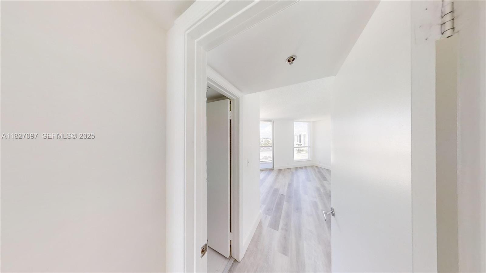 6767 Collins Avenue 1402, Miami Beach, FL 33141 photo 27