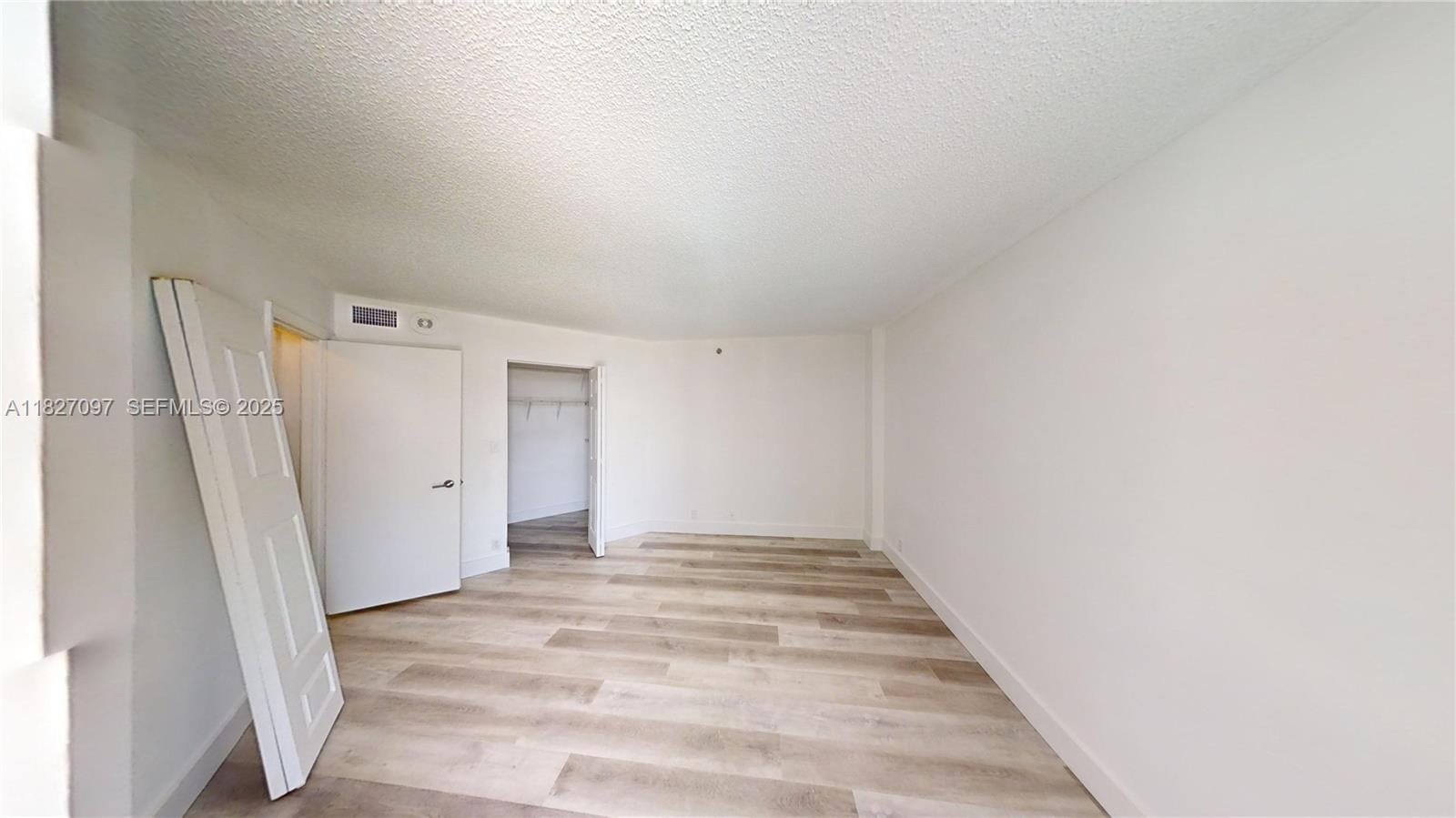 6767 Collins Avenue 1402, Miami Beach, FL 33141 photo 8