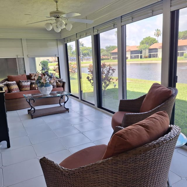 10231 N Circle Lake Drive 101, Boynton Beach, FL 33437
