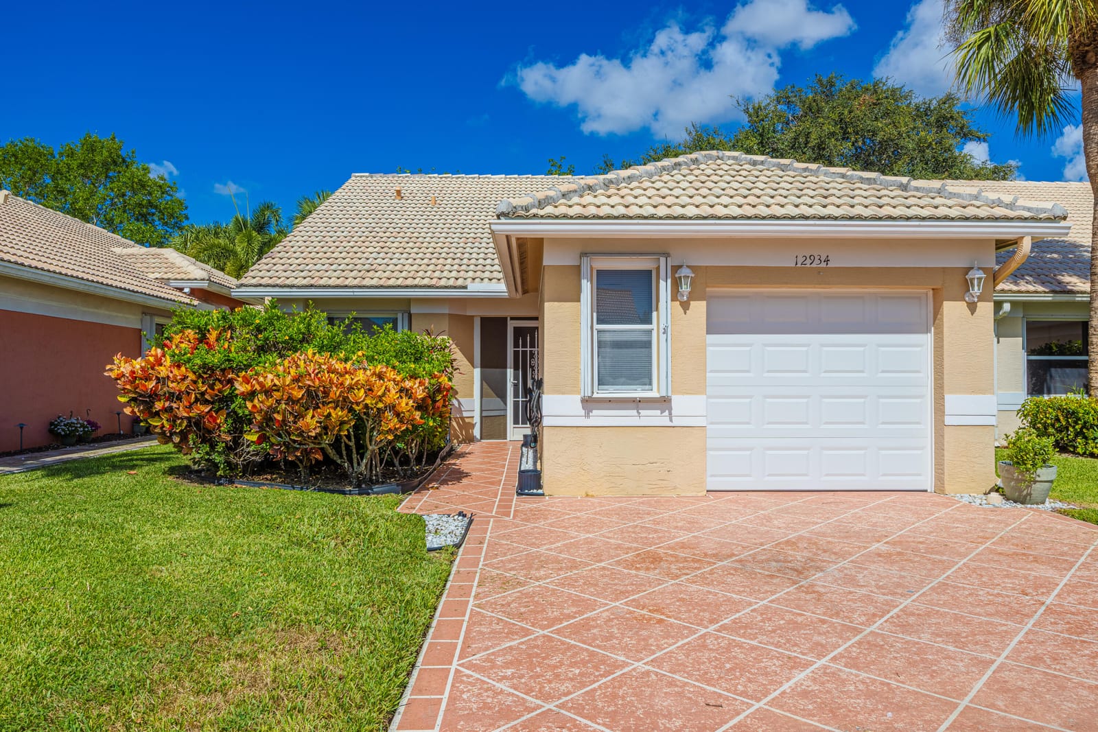 2 bedroom home for sale at 12934 Hampton Lakes, Boynton Beach, FL 33436 — $330,000