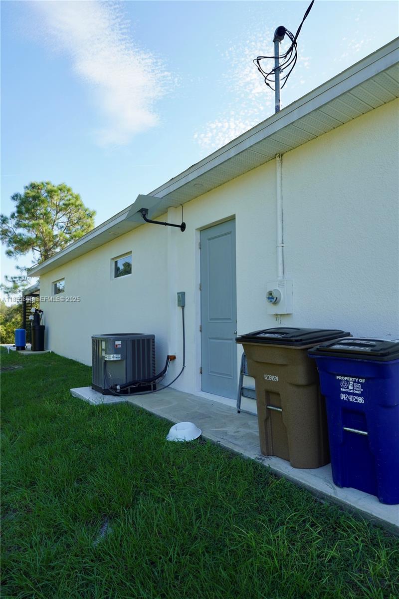 105 E 15th Street, Lehigh Acres, FL 33972 photo 13