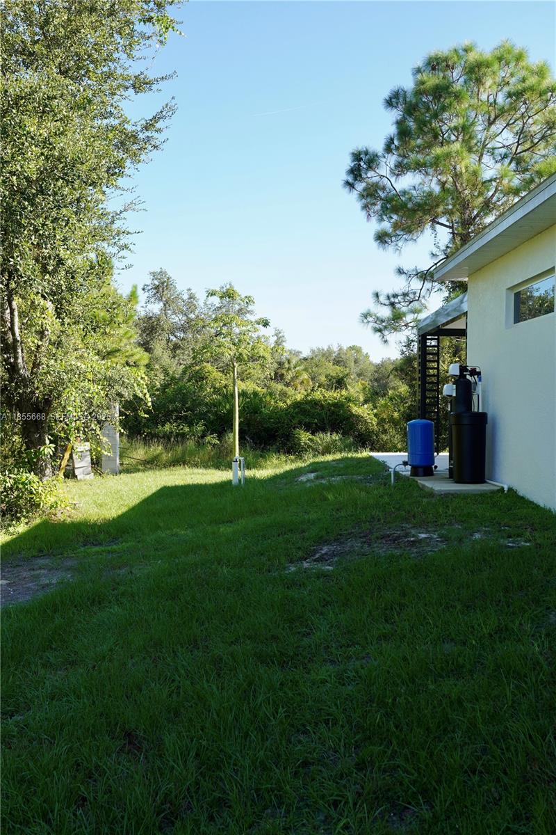 105 E 15th Street, Lehigh Acres, FL 33972 photo 15