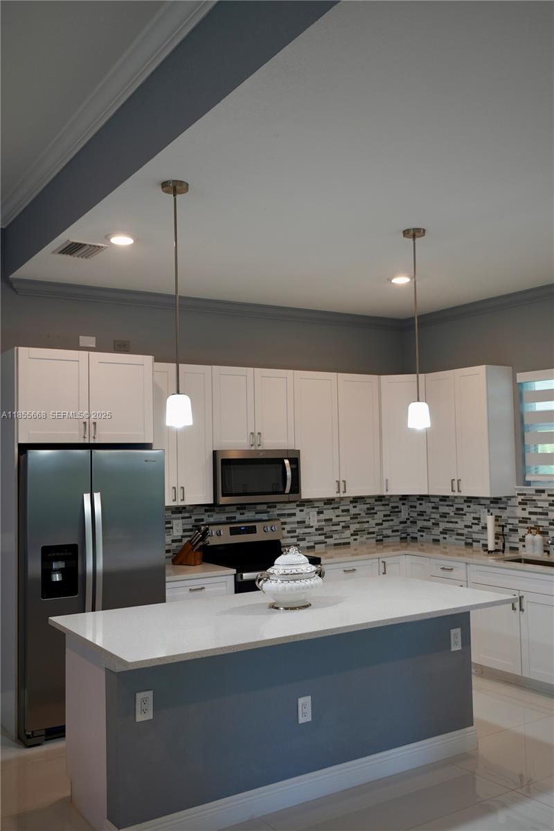 105 E 15th Street, Lehigh Acres, FL 33972 photo 28