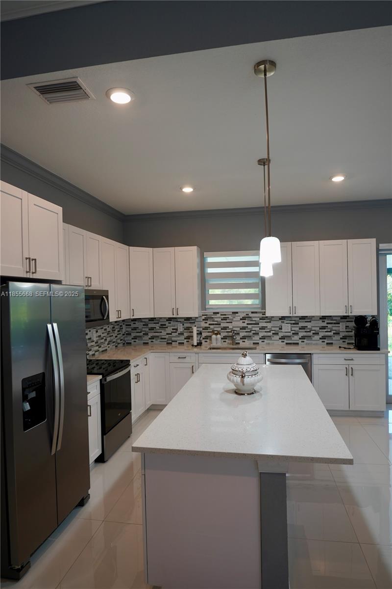 105 E 15th Street, Lehigh Acres, FL 33972 photo 29