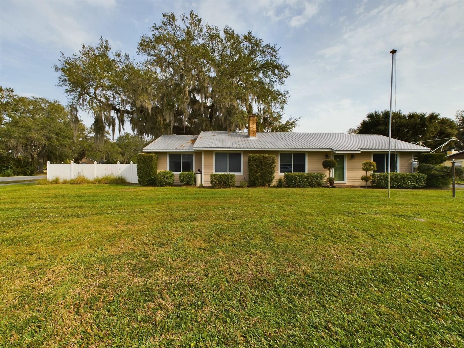 1517 SW 7th Avenue, Okeechobee, FL 34974