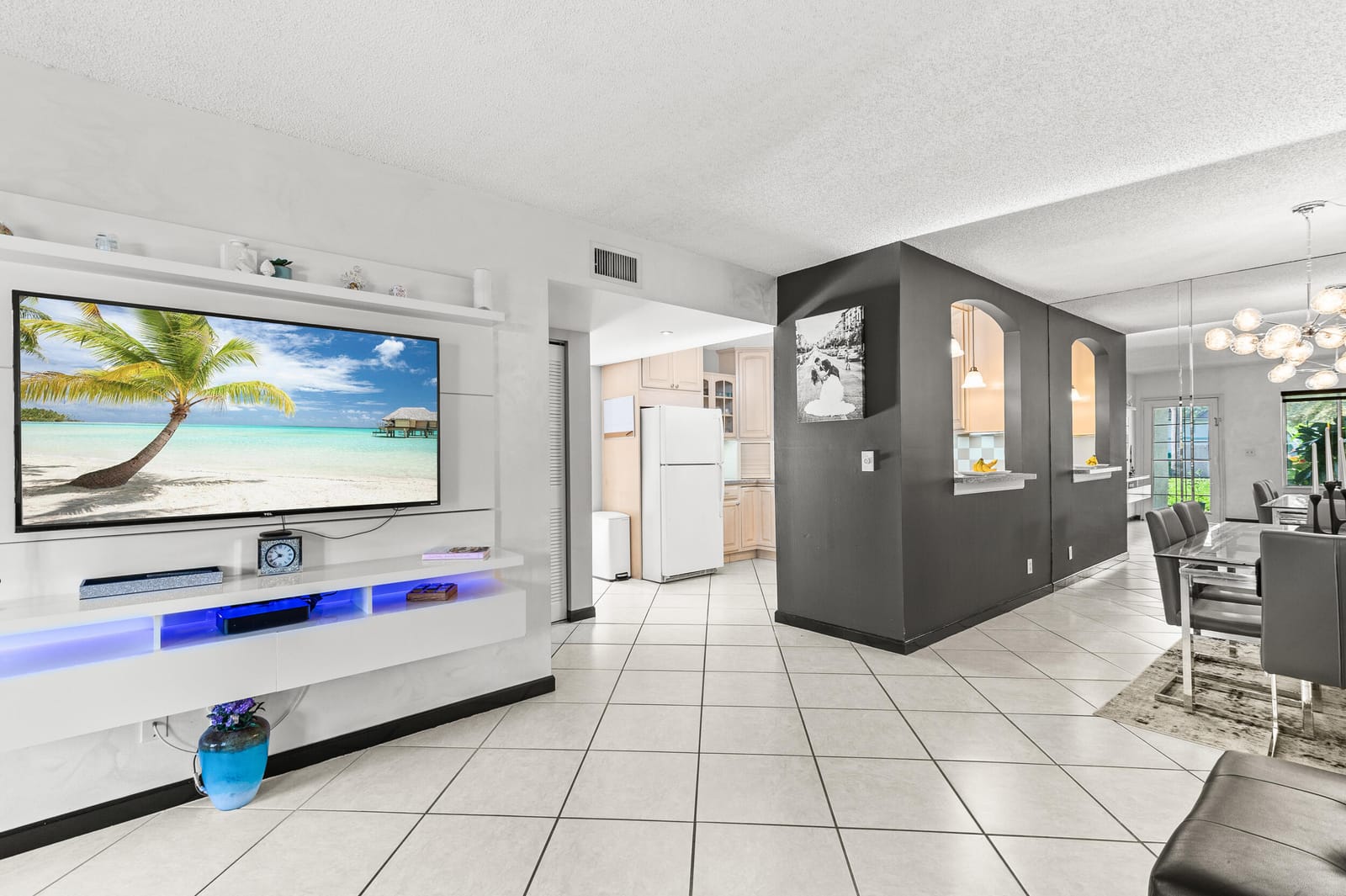 6370 Chasewood Drive A, Jupiter, FL 33458