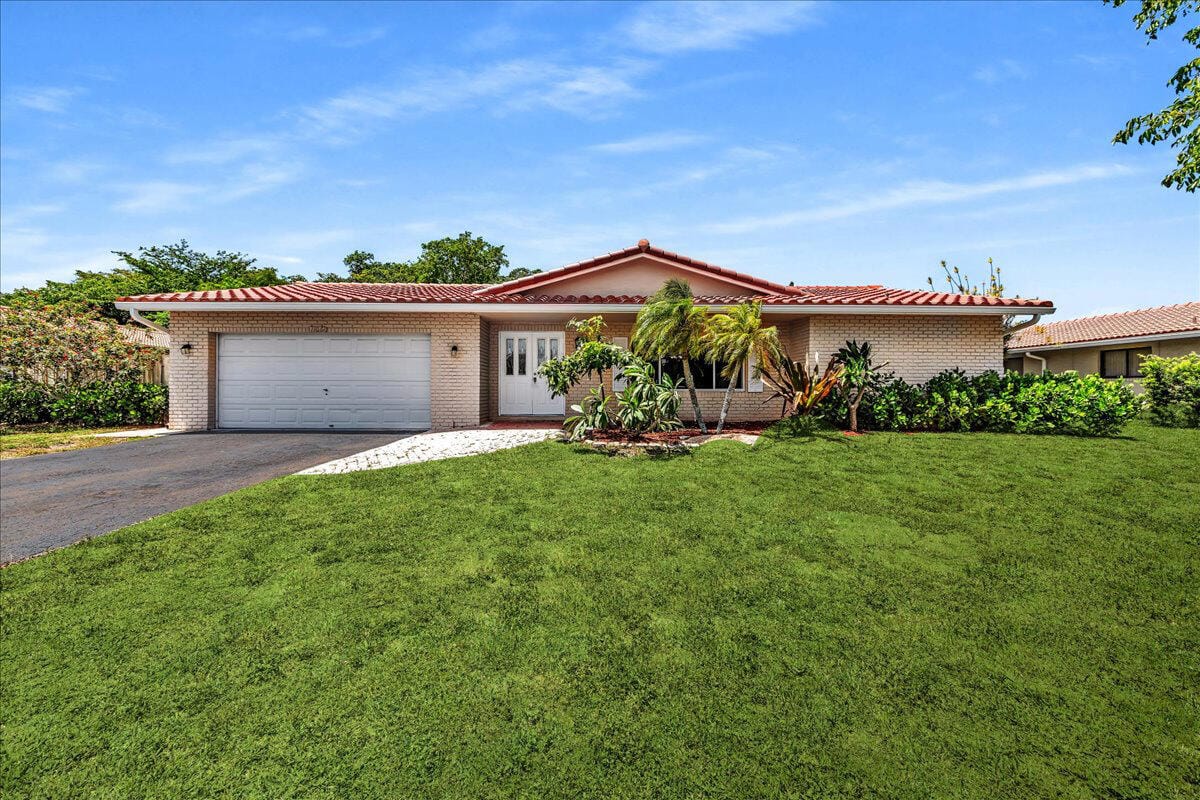 11061 NW 45th Street, Coral Springs, FL 33065