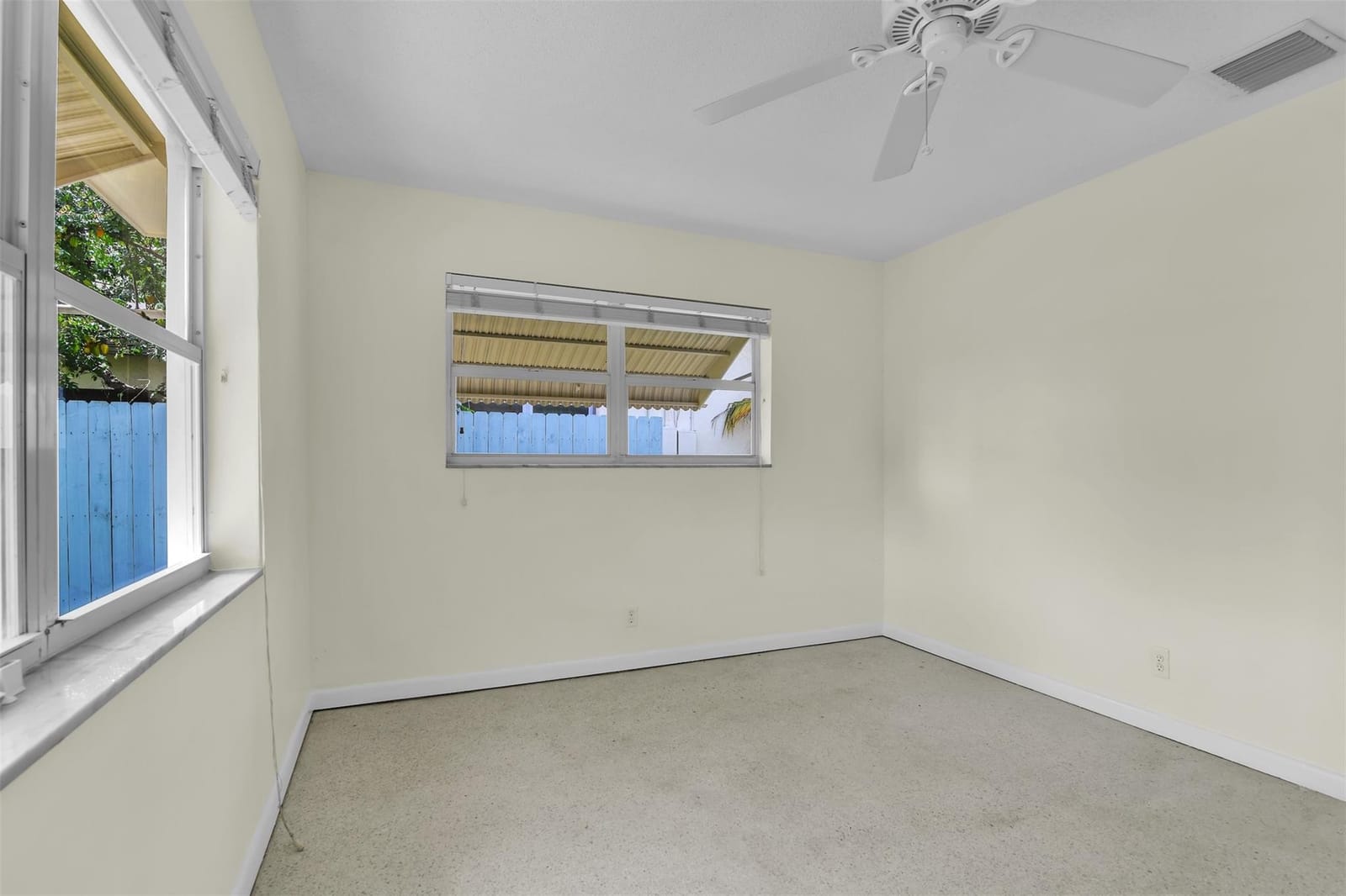 28 SE 8th Avenue, Deerfield Beach, FL 33441 photo 17