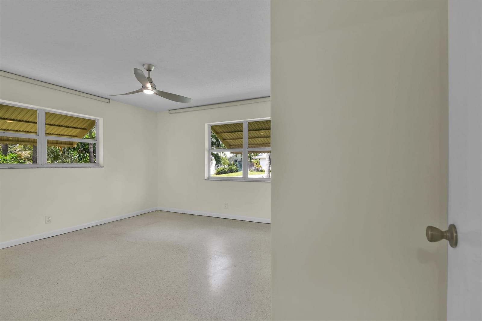 28 SE 8th Avenue, Deerfield Beach, FL 33441 photo 22