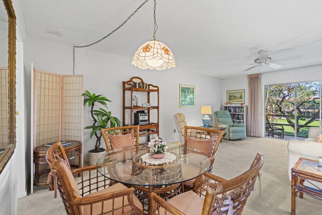 1923 SW Palm City Road H, sold in King Mountain Condo (Aka Monterey Yacht & Country, Stuart, FL