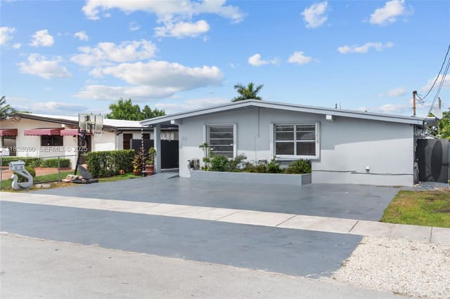 3331 SW 88th Court, sold in Bird Rd Highlands, Miami, FL