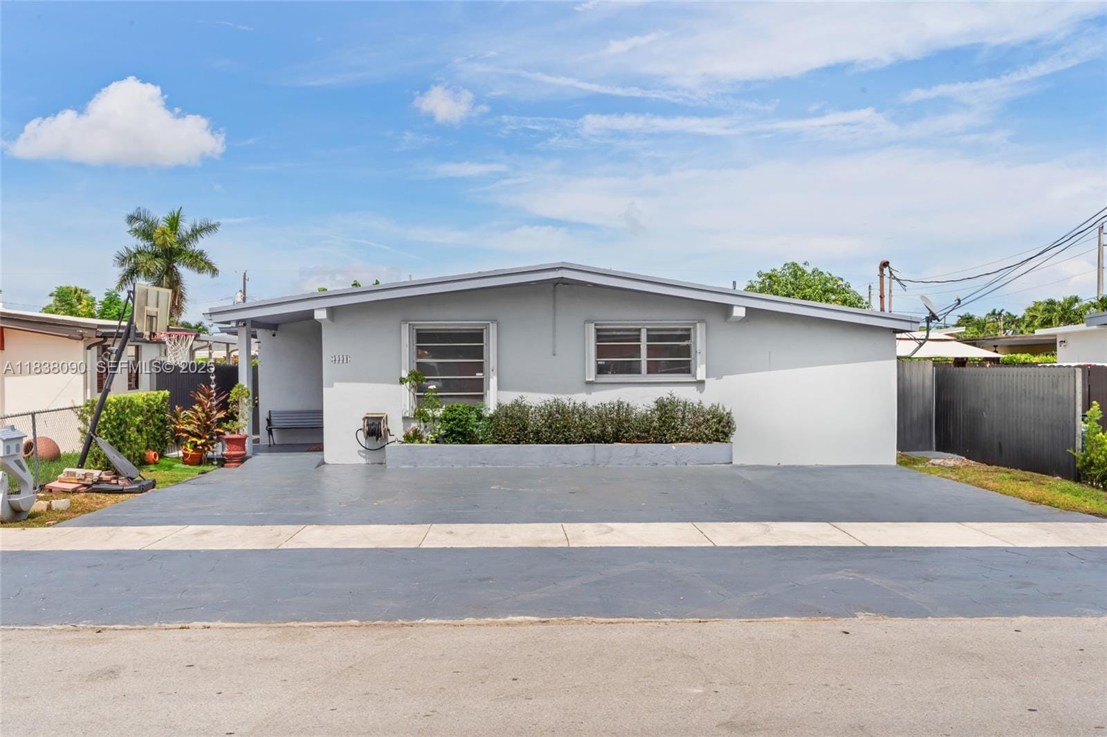 3331 SW 88th Court, Miami, FL 33165 photo 2