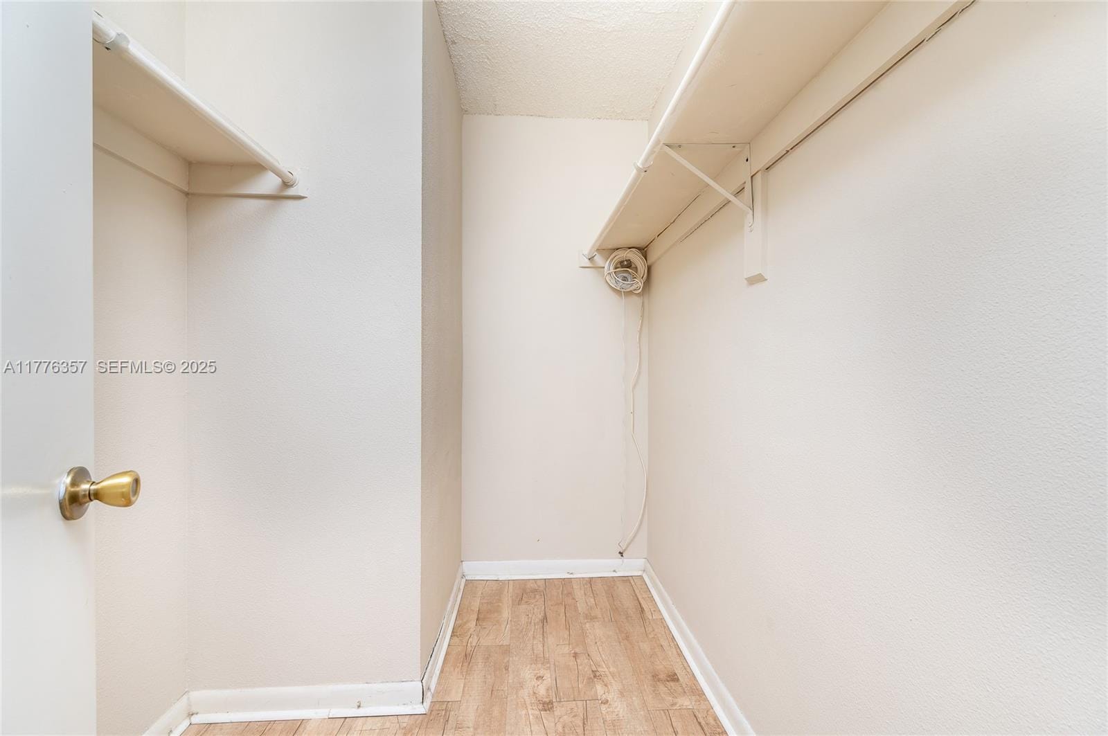 9350 Fontainebleau Boulevard 602, Miami, FL 33172 photo 14