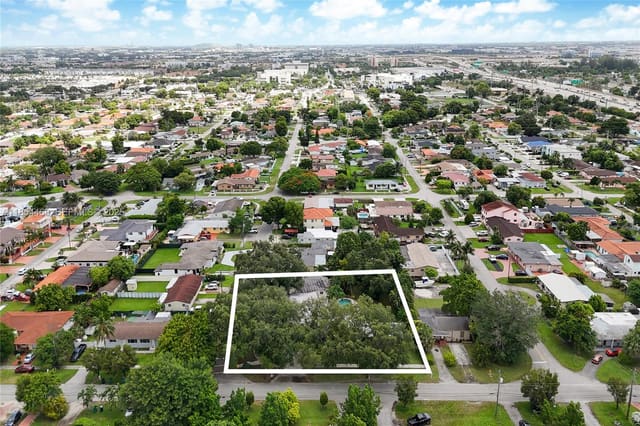 7895 Grand Canal Drive, sold in Flagami 3rd Addn, Miami, FL