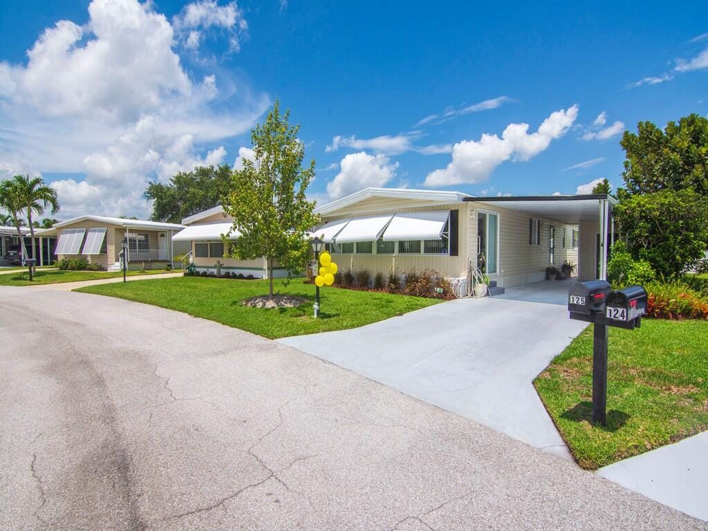 125 La Vaughn Circle, Jensen Beach, FL 34957 photo 7