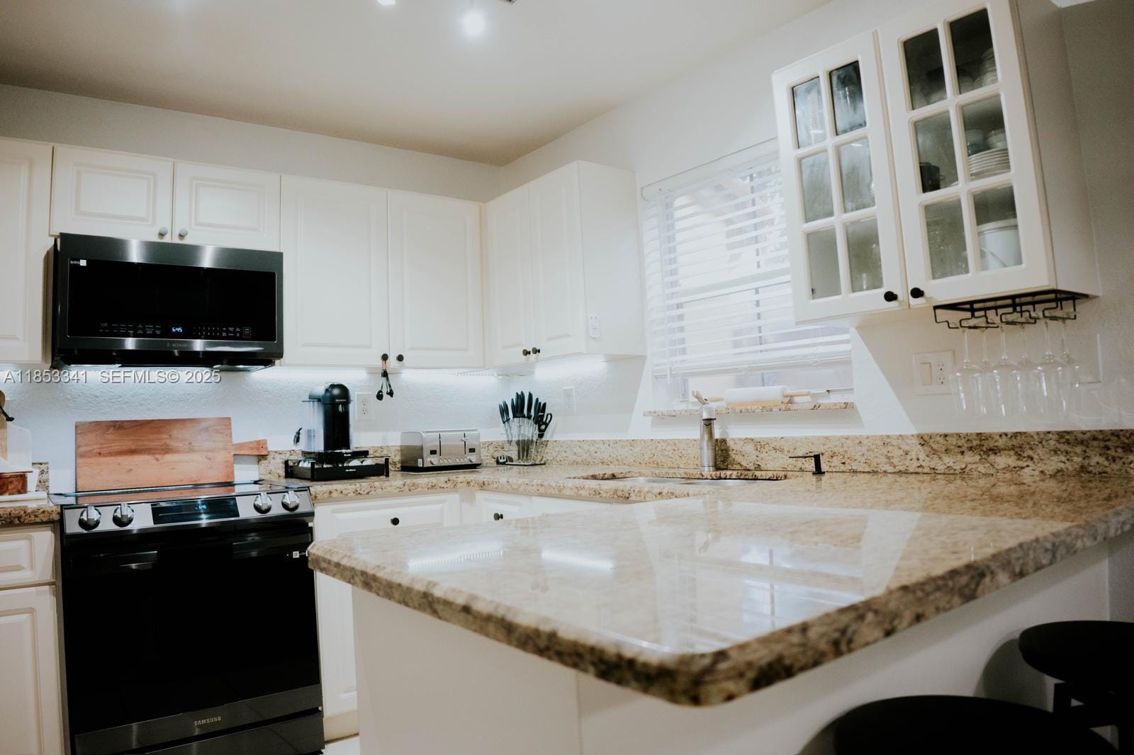 14064 S Forest Oak Circle, Davie, FL 33325 photo 11