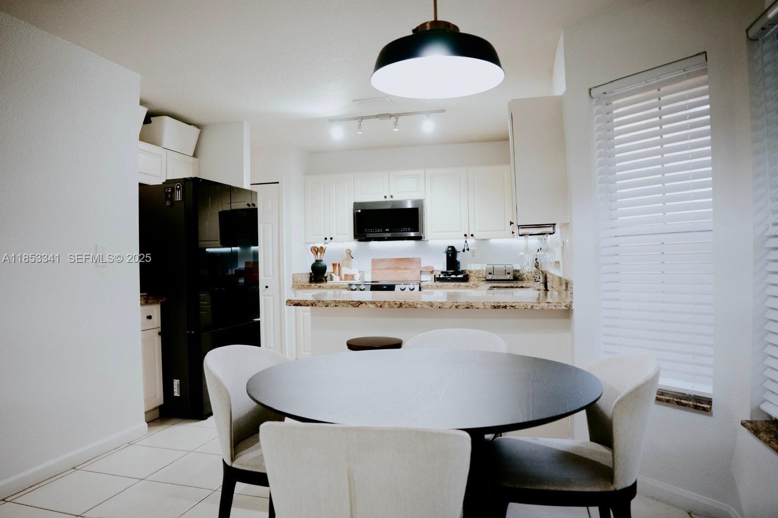 14064 S Forest Oak Circle, Davie, FL 33325 photo 9