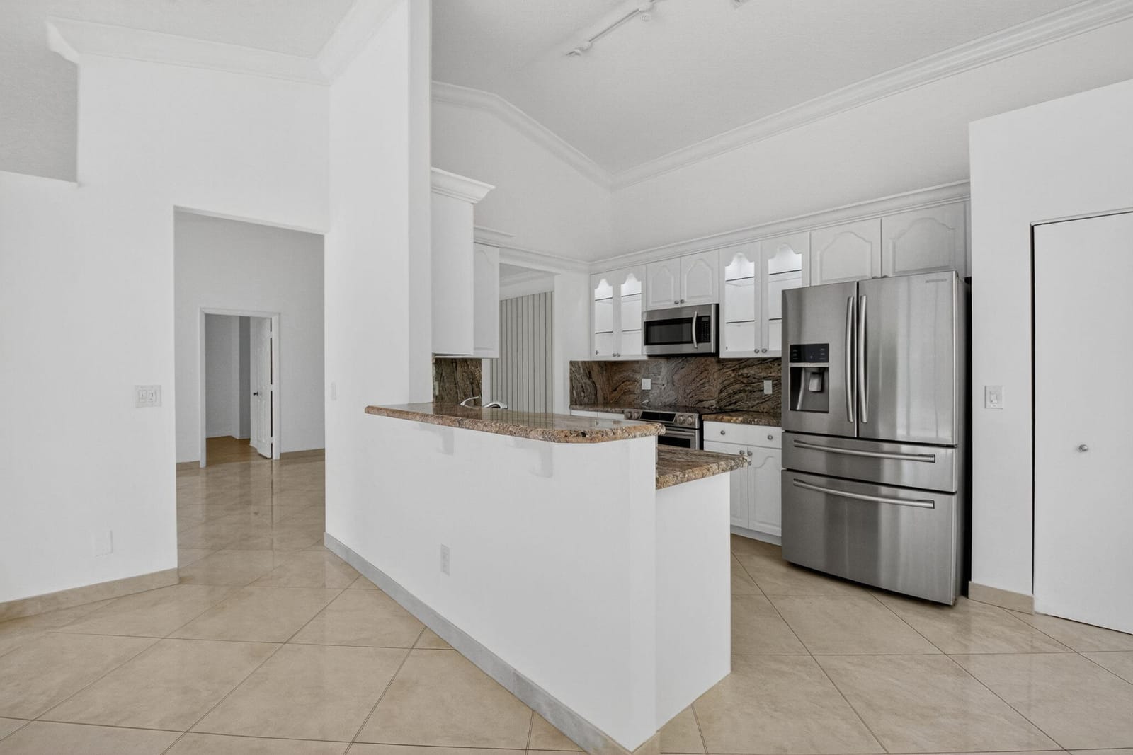 10628 Plainview Circle — photo 9