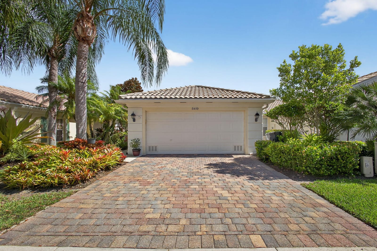 8419 St Johns Court, Wellington, FL 33414