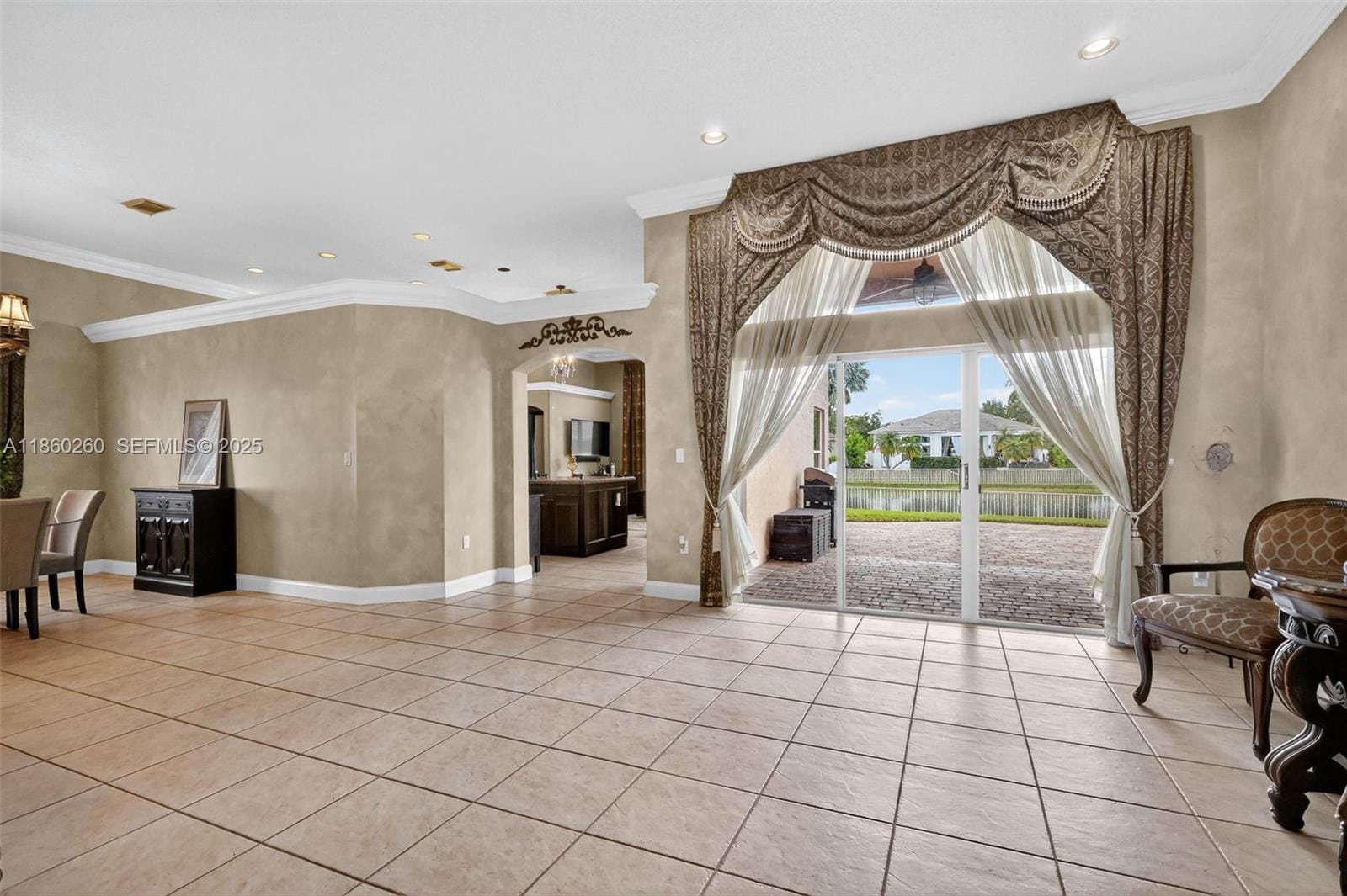 18840 NW 23rd Place, Pembroke Pines, FL 33029 photo 4
