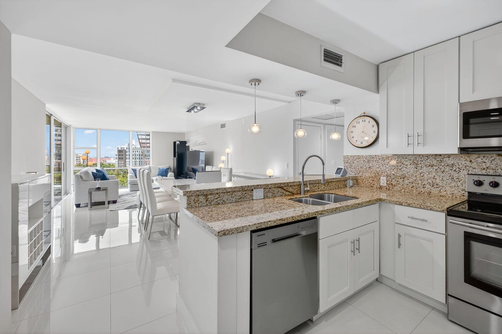 20335 W Country Club Drive 909, Aventura, FL 33180
