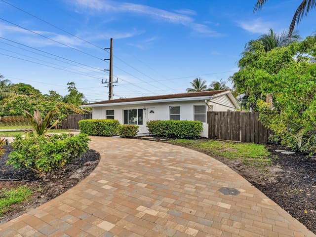 1513 NE 30th Court, Pompano Beach, FL 33064