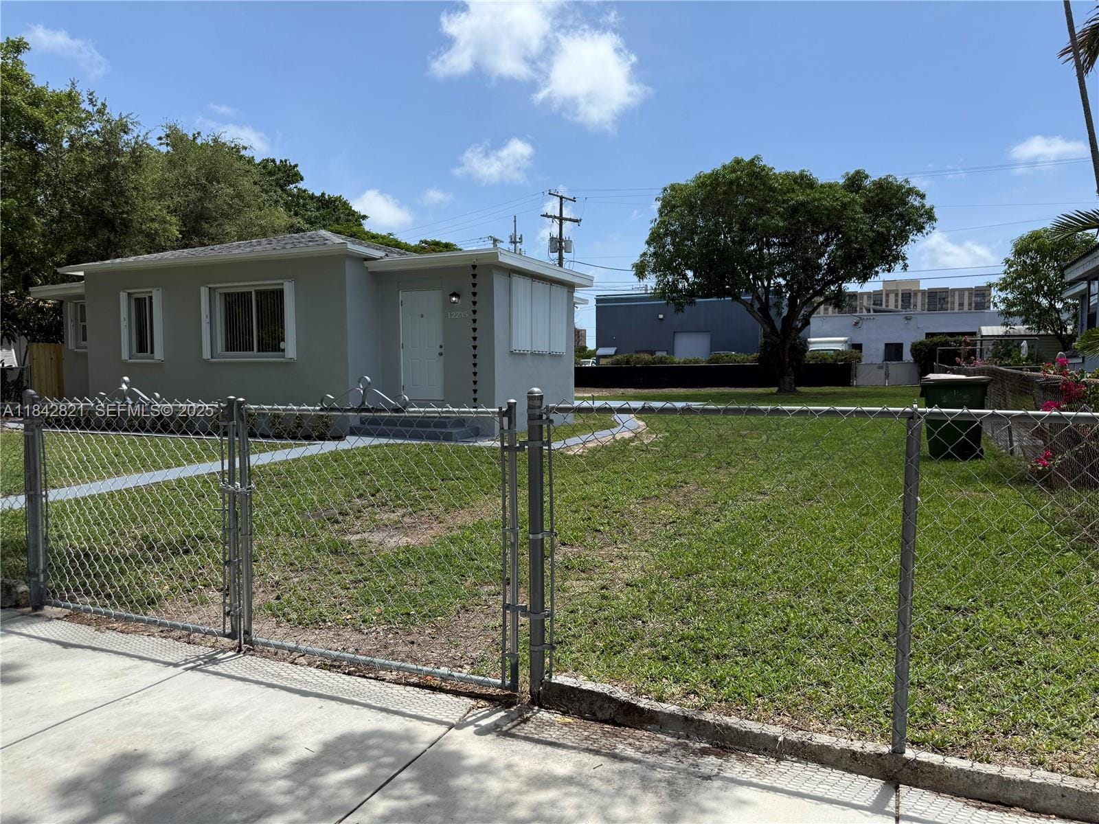 12235 NE 12th Place — photo 2