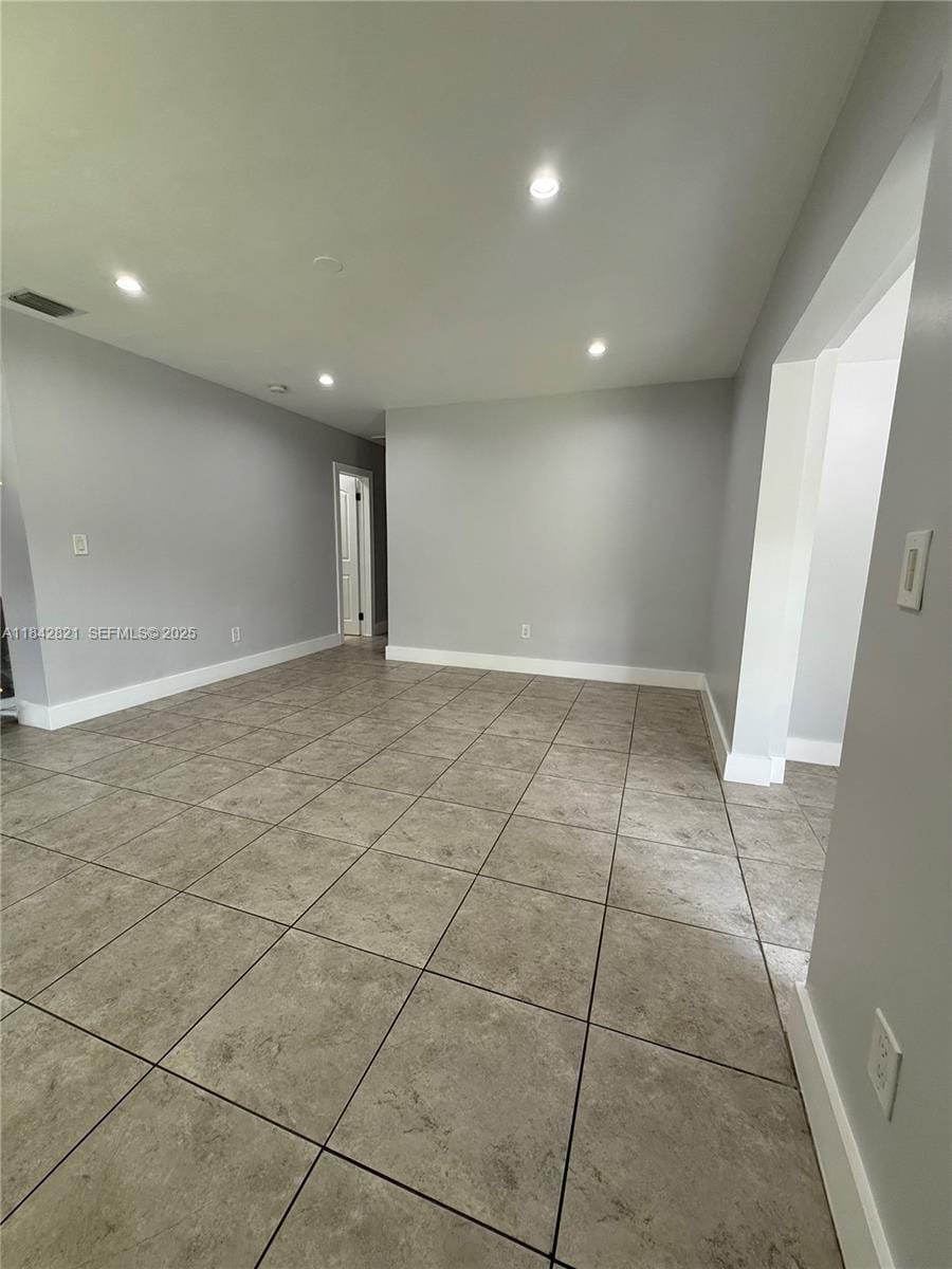 12235 NE 12th Place — photo 4