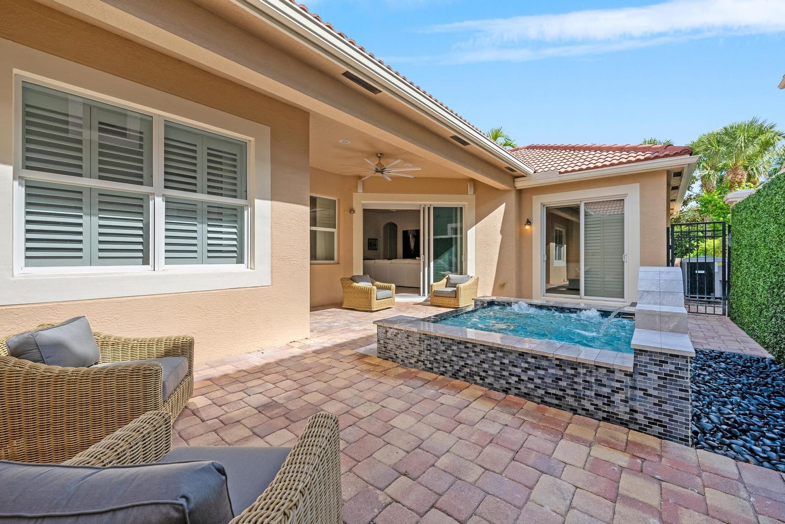 12025 Aviles Circle, Palm Beach Gardens, FL 33418 photo 2