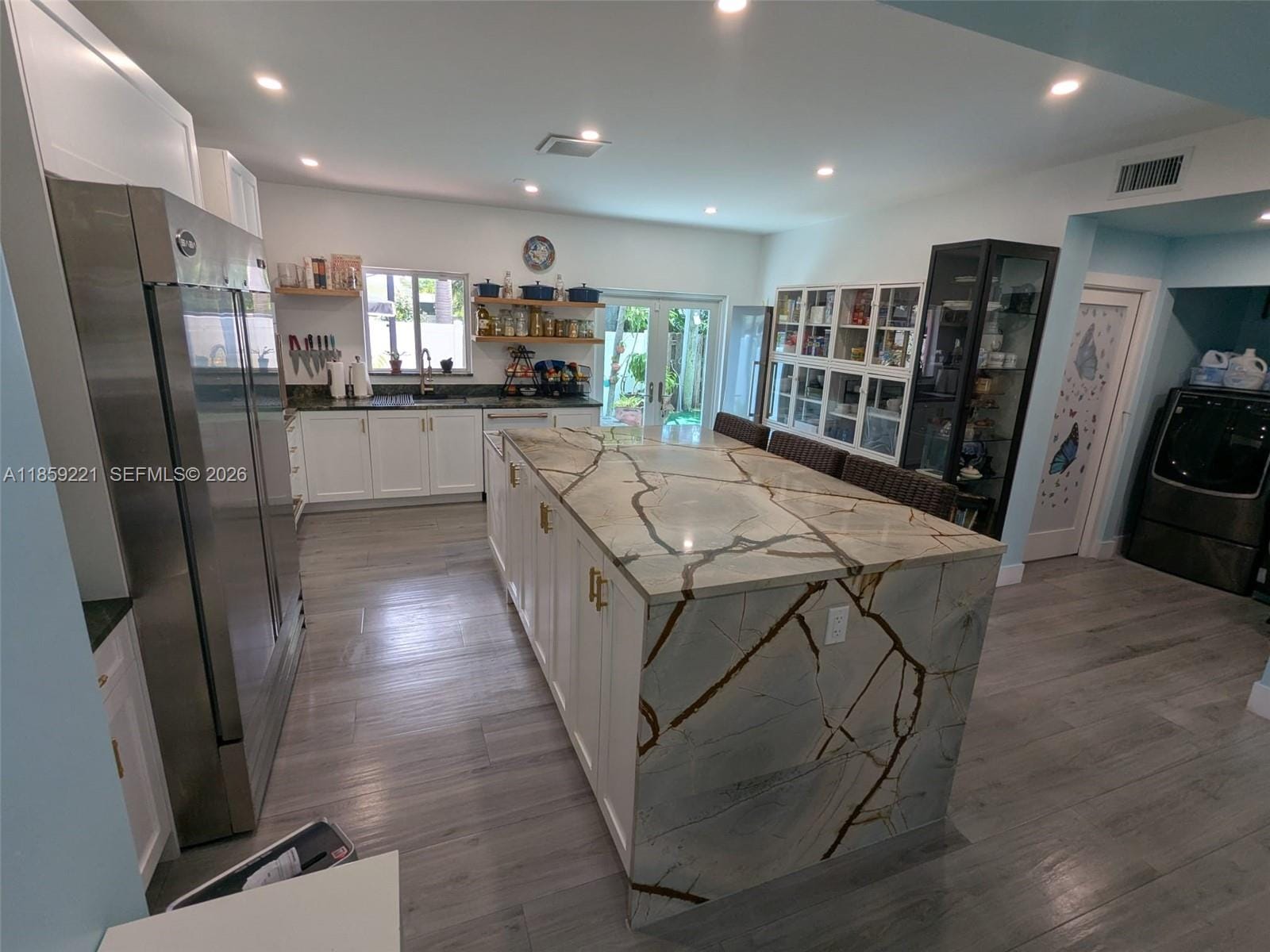 524 NE 27th Drive, Wilton Manors, FL 33334 photo 10