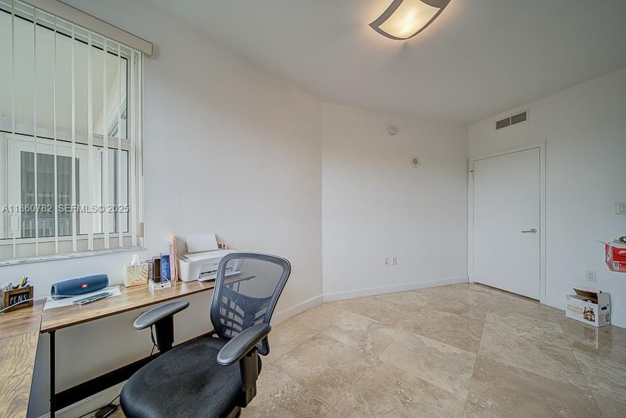 19900 E Country Club Drive 308, Aventura, FL 33180 photo 26