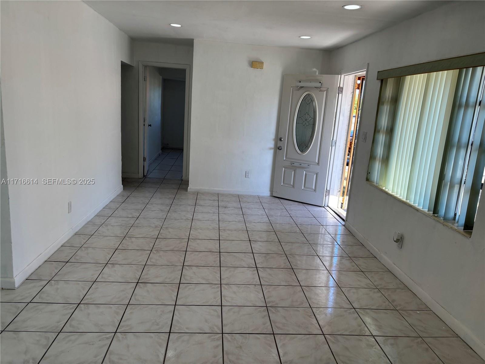 10465 SW 173rd Terrace, Miami, FL 33157 photo 4