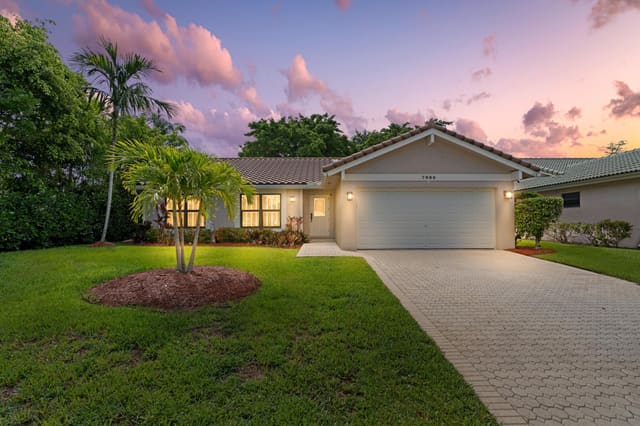 7980 Cloverfield Circle, Boca Raton, FL 33433