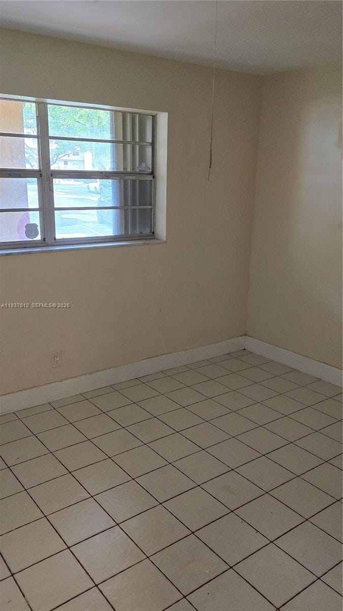 1450 NE 191st Street 106, Miami, FL 33179 photo 13