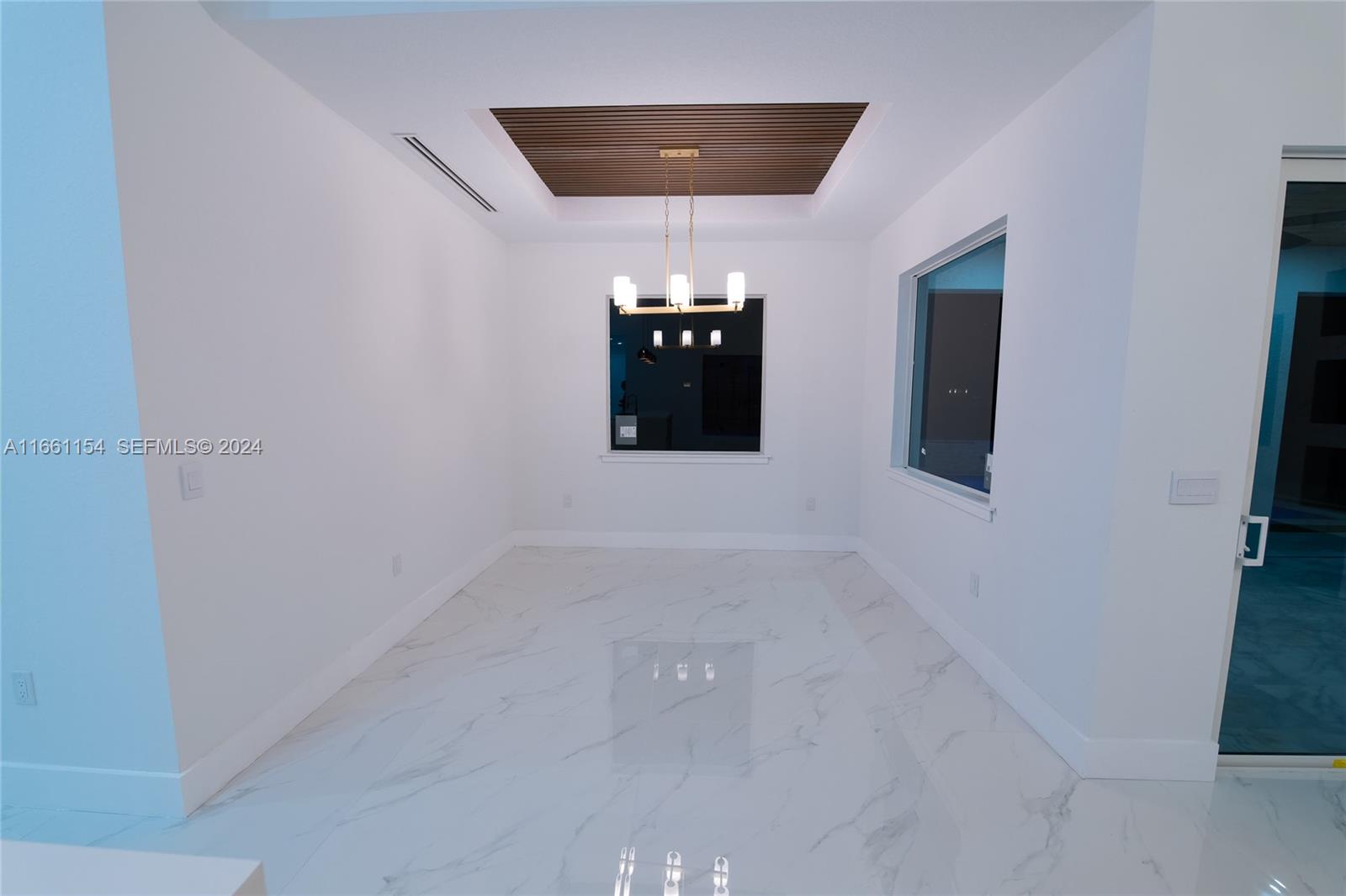 334 SW 21st Terrace — photo 11