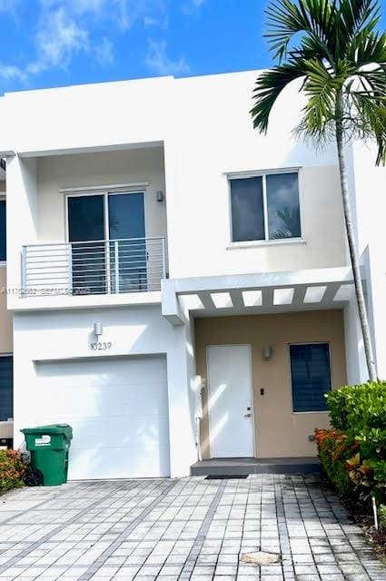 10239 NW 71st Terrace, sold in Doral Palms North, Doral, FL