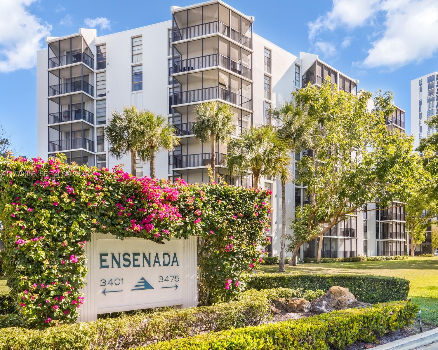 3475 N Country Club Drive 818, Aventura, FL 33180, Aventura