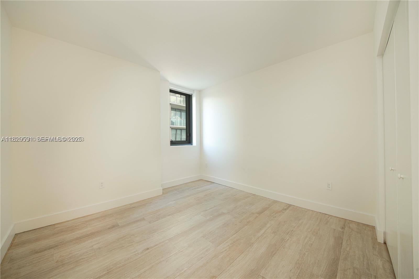 121 NE 34th Street 1009, Miami, FL 33137 photo 13