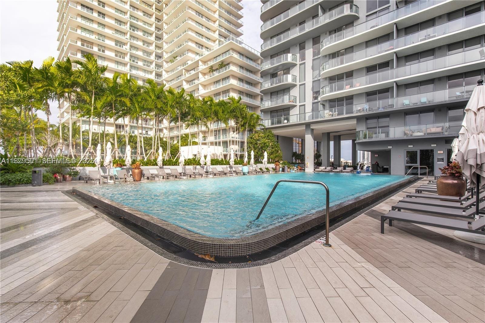 121 NE 34th Street 1009, Miami, FL 33137 photo 30