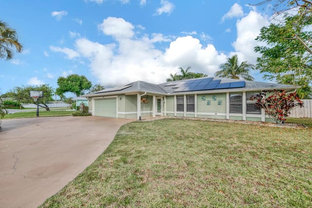 1962 NE San Carlos Calle, sold in Jensen Park Estates, Jensen Beach, FL