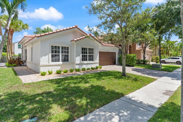 4813 S Classical Boulevard, sold in Winterplace, Delray Beach, FL