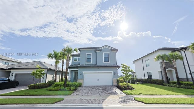 4468 Spruce Lane, Oakland Park, FL 33309
