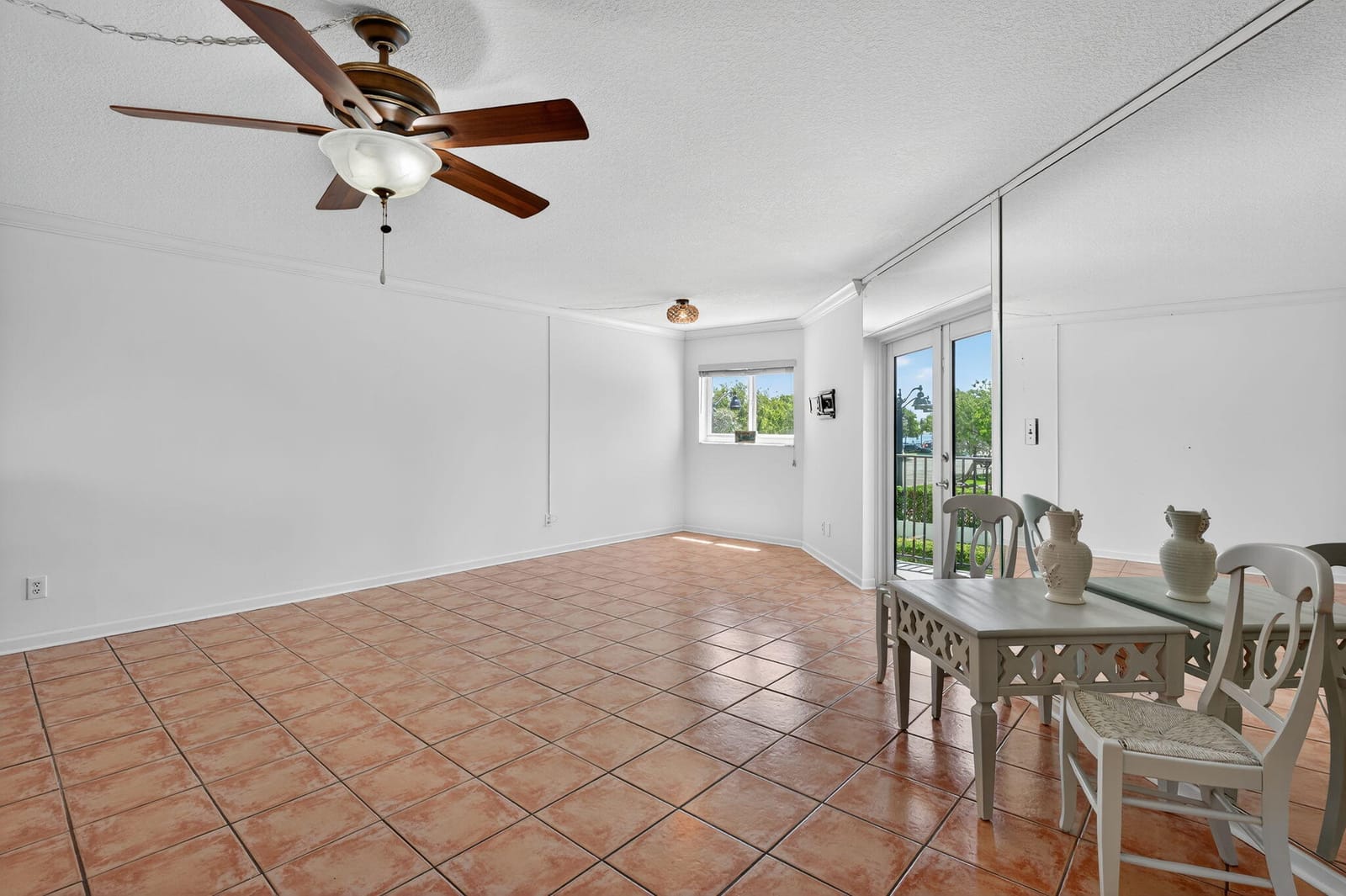 180 SE 20th Avenue 201, Deerfield Beach, FL 33441 photo 13