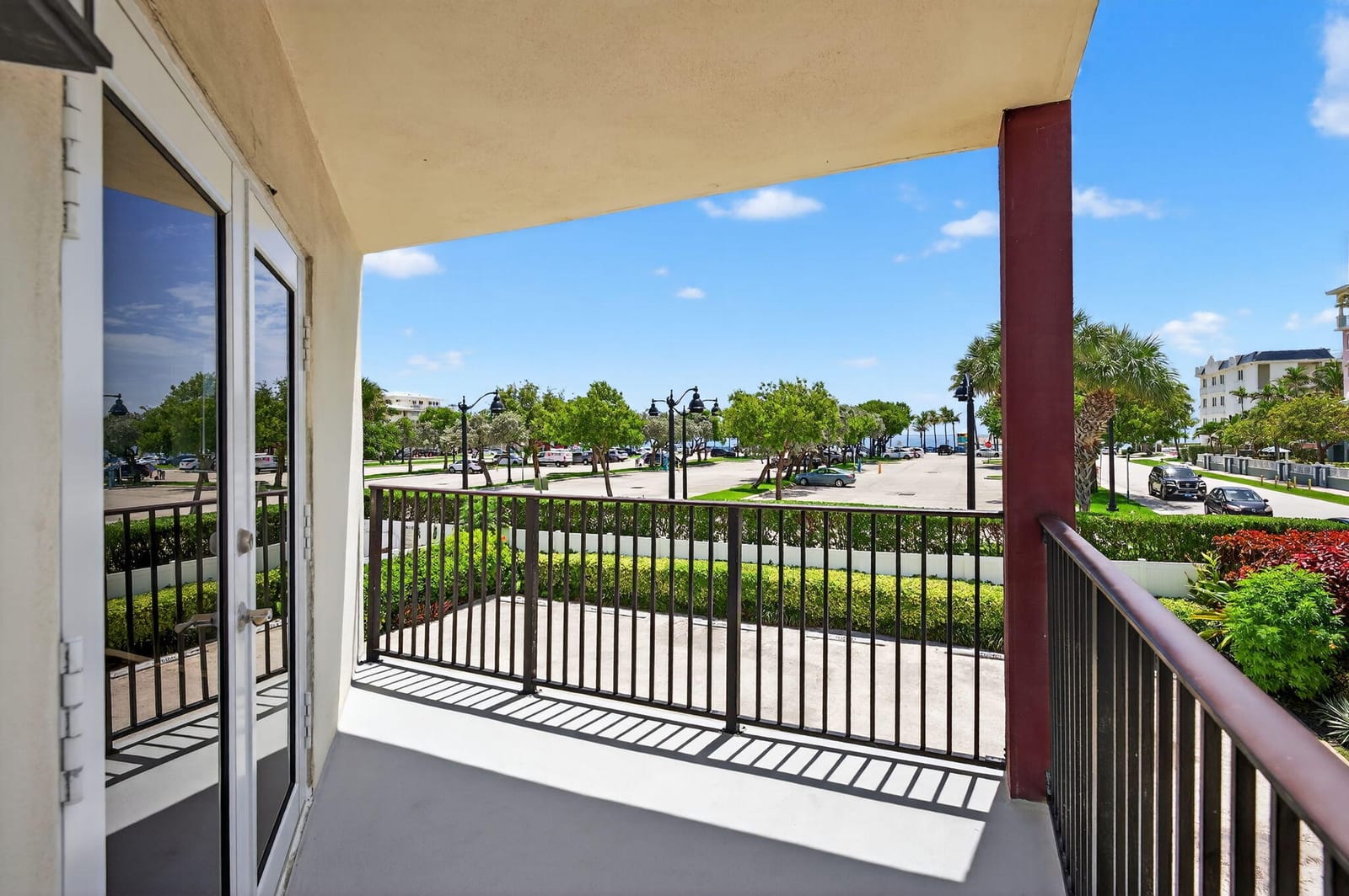 180 SE 20th Avenue 201, Deerfield Beach, FL 33441 photo 16
