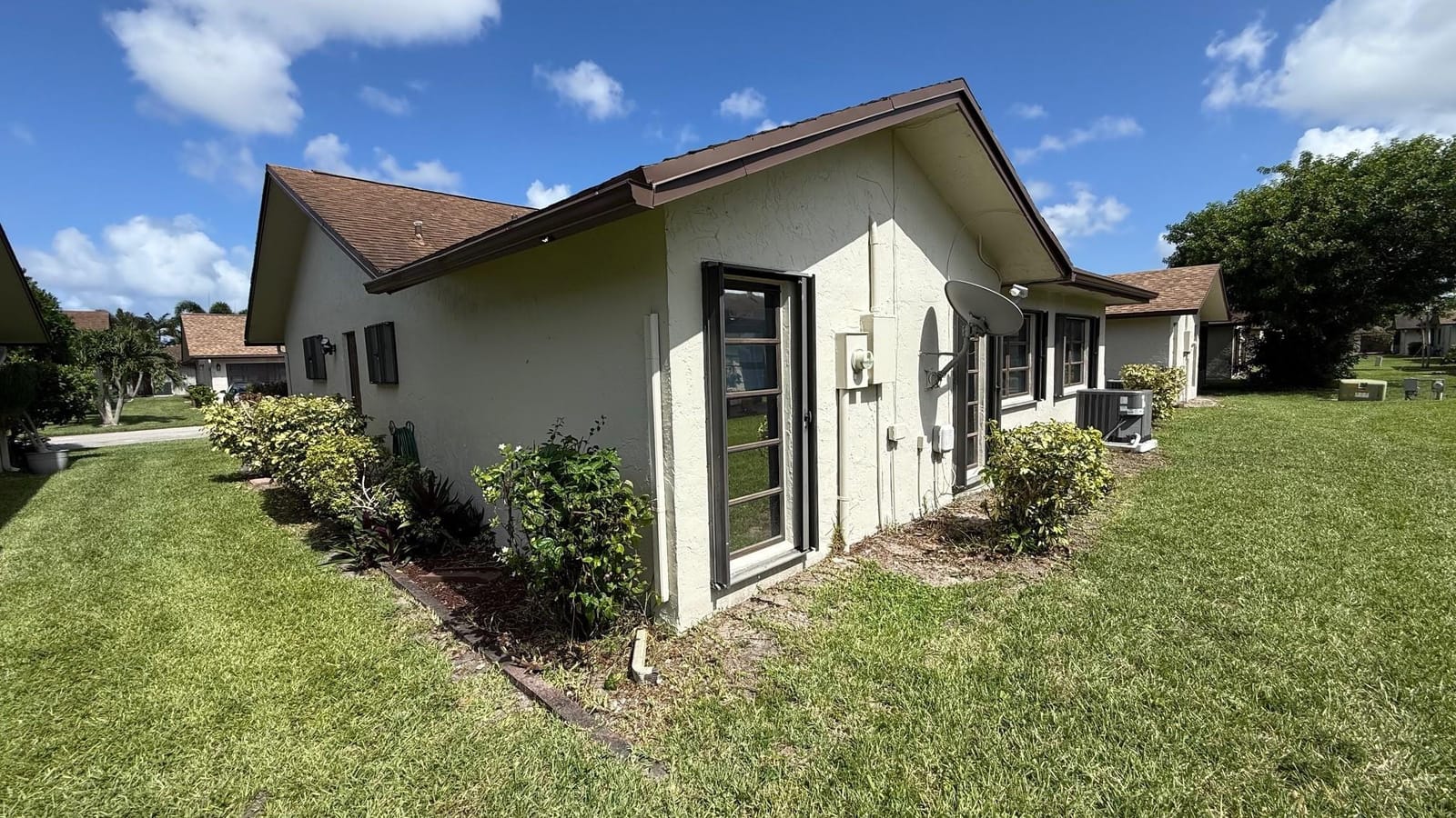 1545 SW 23rd Terrace, Deerfield Beach, FL 33442 photo 3
