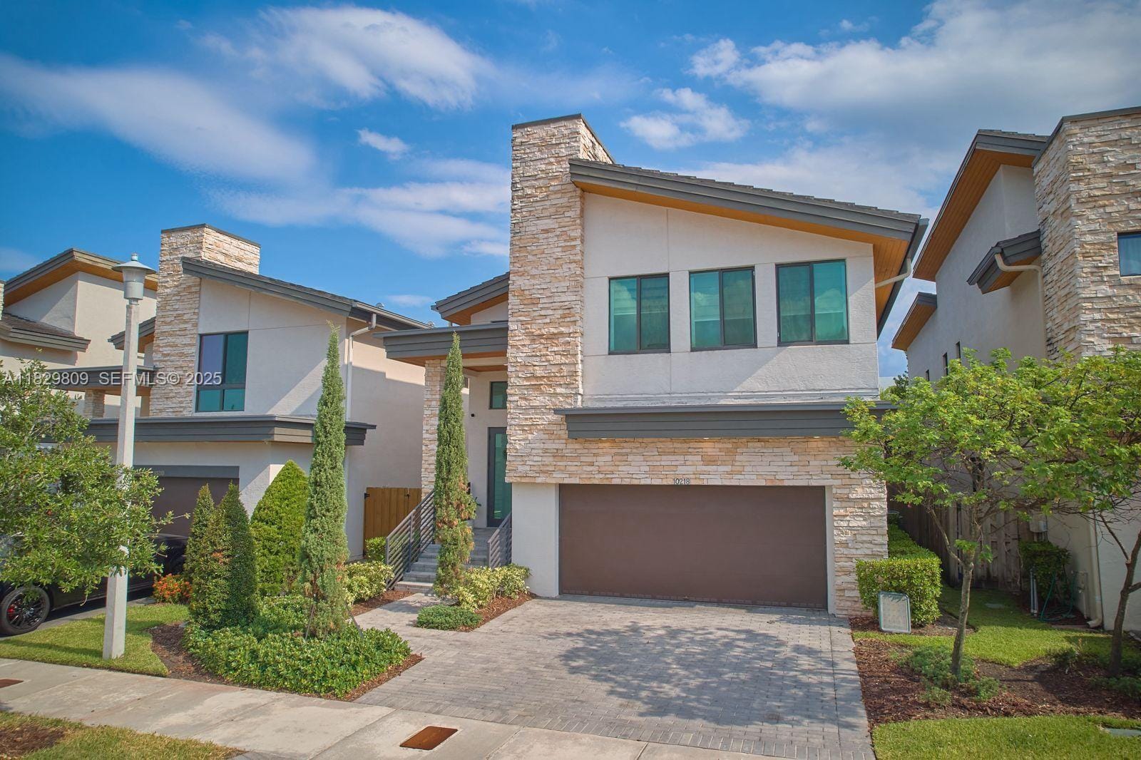 10218 NW 76th Terrace, Doral, FL 33178
