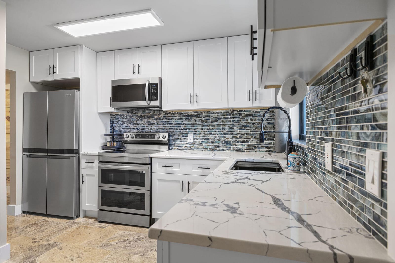 1300 Seaway Drive D-14 — photo 3