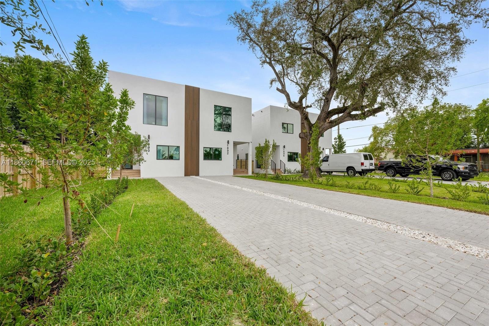 1890 NW 26th Street, Miami, FL 33142 photo 2