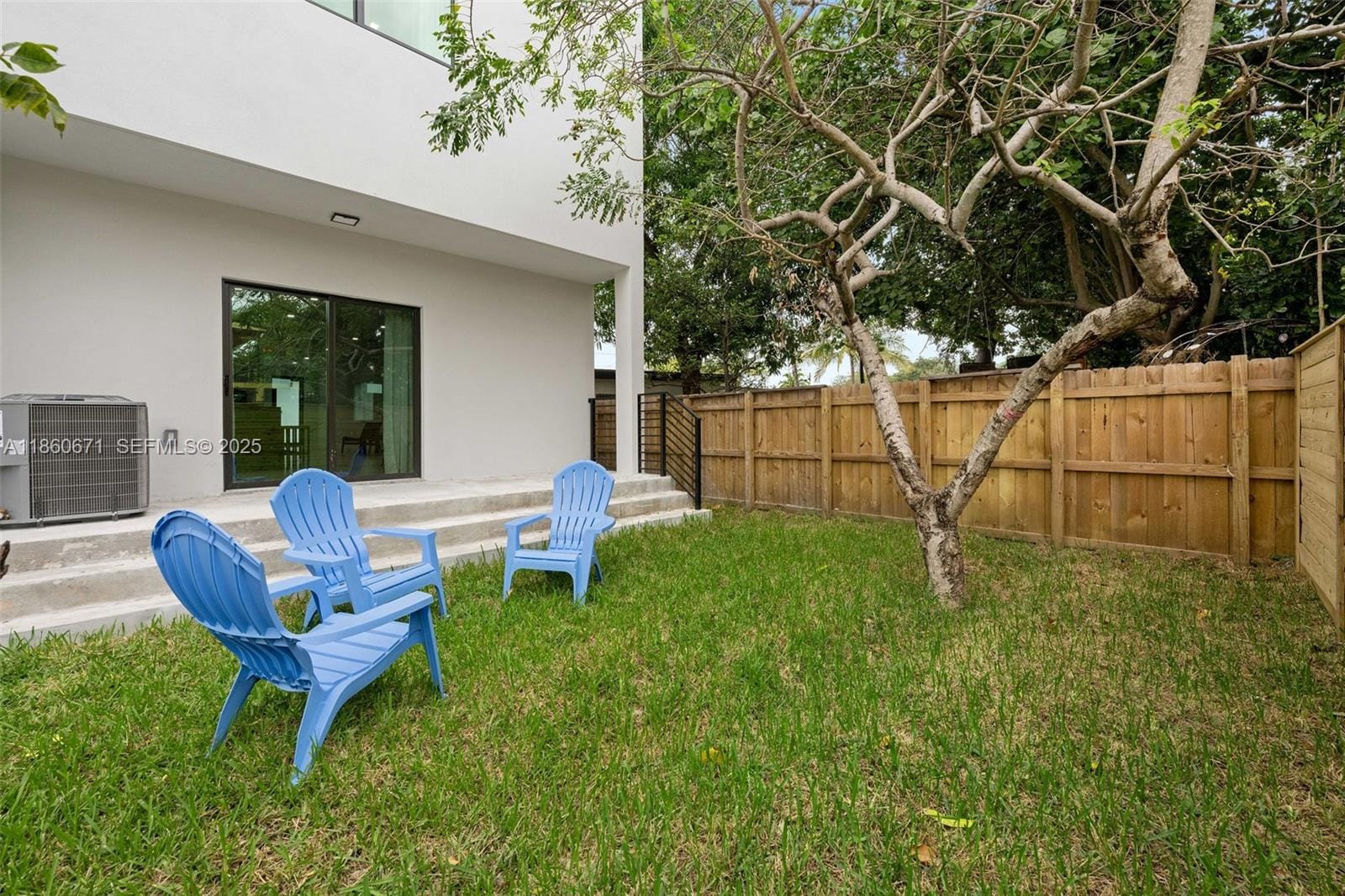 1890 NW 26th Street, Miami, FL 33142 photo 27